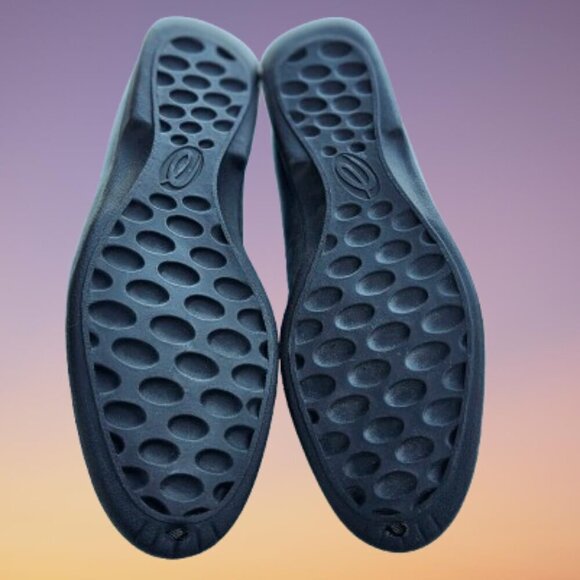 NWB EASY SPIRIT Women’s Pewter Slip On Loafers - Size 8M - Picture 2 of 6